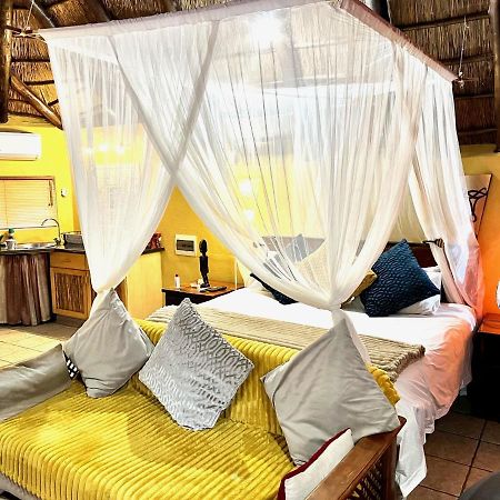 Manzini Chalets マールロス・パーク エクステリア 写真